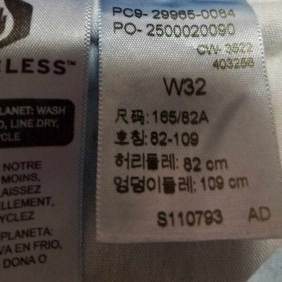 Levi's Mid Length Jean Shorts Size 32 - Picture 5 of 14